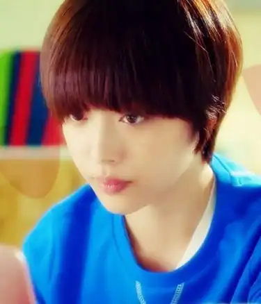 最新初中生好看发型图片,初中生留什么发