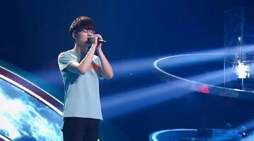 《中国好声音》宿涵签约周杰伦, 黑马选手签约英皇?