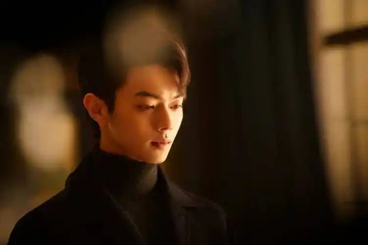 男演员许凯遭前女友怒曝出轨,多方回应