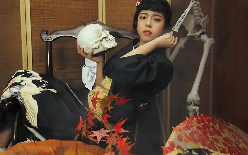 暗黑系和服美女高清桌面壁纸