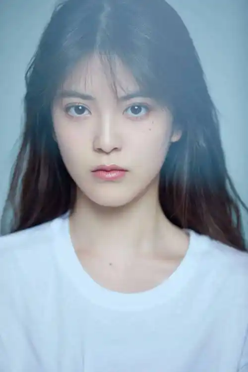 周六播出演员朱丹妮愿所有青春都被温柔相待上集