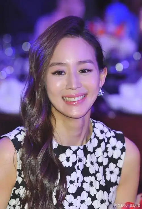 张钧甯柯汶利隐婚?俩人被爆"一起回家"!