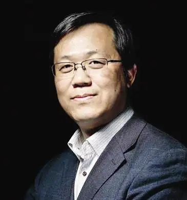 卓伟卖偷拍每年净赚1亿多