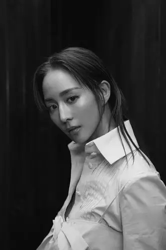 张钧甯亮相时装电影盛典 时尚与艺术相交融