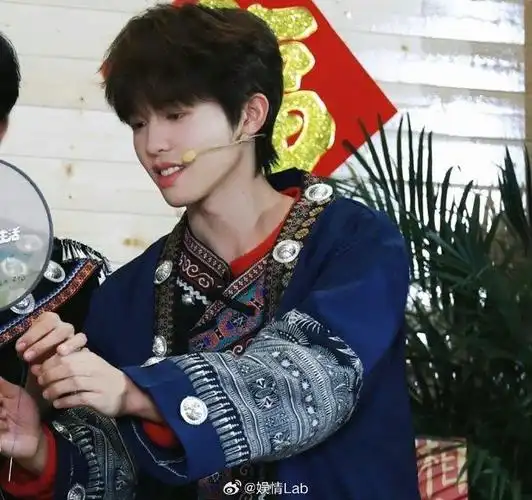 丨丞磊丨何浩楠丨毕雯琤丨喻言丨宋亚轩丨迪丽热巴丨敖子逸part2