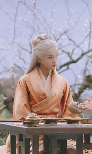 几位古装白发女神,你被谁惊艳到了?最后一位绝美!