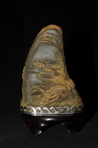 明代 苏门答腊犀角 雕秋山居士图摆件