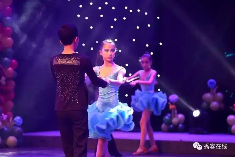 昨晚忻州市第二届少儿春节联欢晚会精彩上演