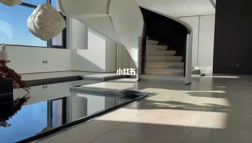 带10个露台的空中合院奥森紫御华府