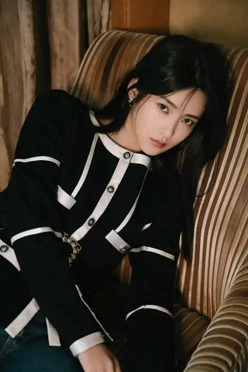 气质女神孙安可的时尚穿搭衣品与身材颜值成正比高级感爆棚