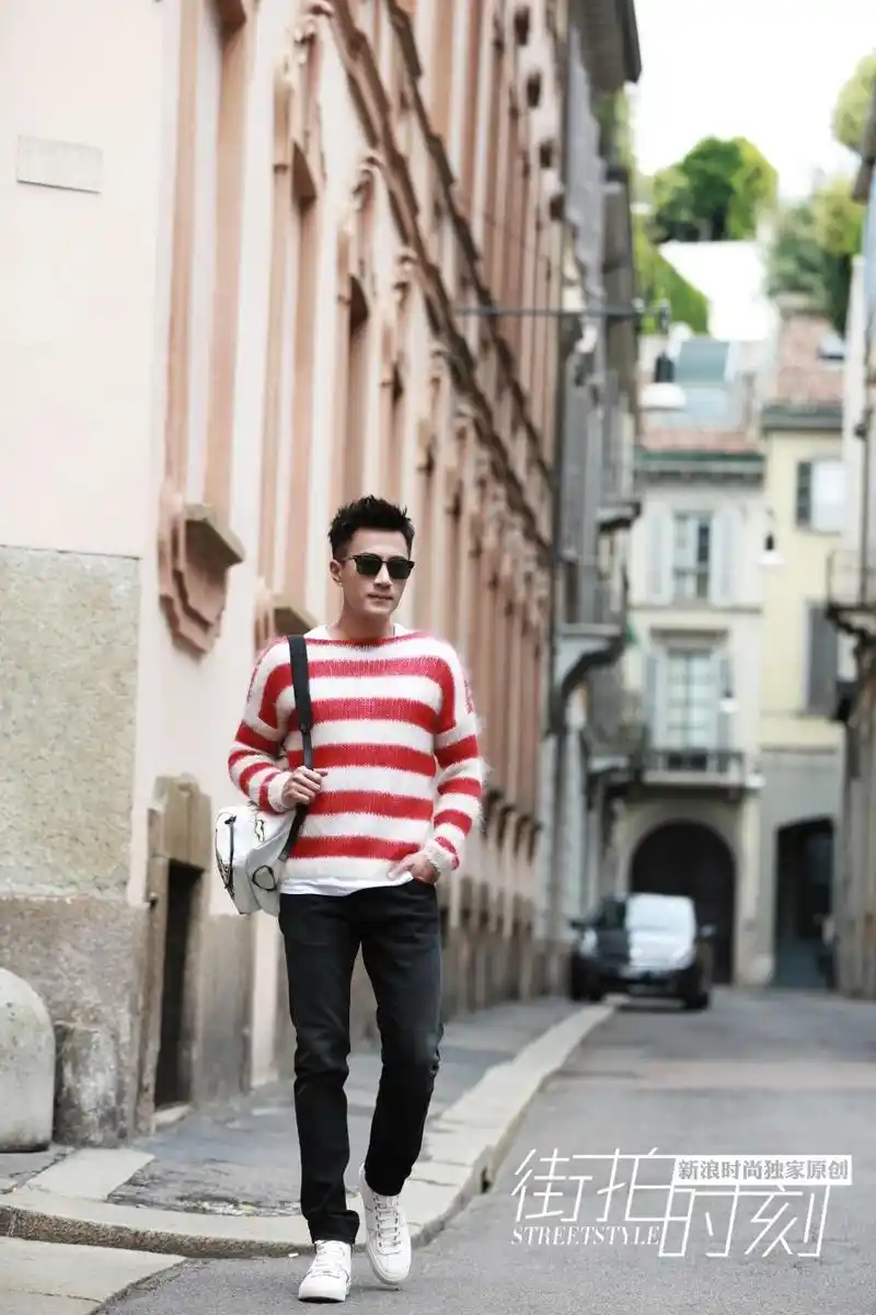 街拍时刻 刘恺威米兰街头的夏日清新"暖男杀"