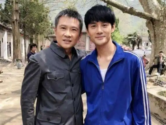 人间清醒王凯首谈5年前患病经历父亲的离世令其顿悟放慢脚步2