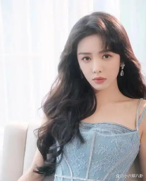 但是,在第五期中,蔡文静因为个人原因退出了节目.