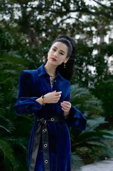 凉鞋|马尾辫|上海市|大牌明星_网易订阅