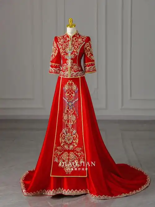 经典重工红色小拖尾秀禾服78东莞婚纱