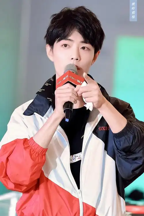 【肖战】180915 杭州 gxg ×回力站台活动