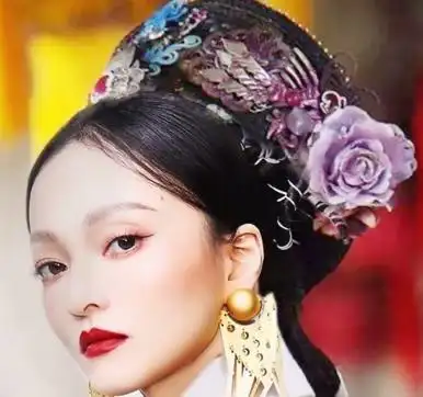 张韶涵女王范儿有多飒?看到她的古装造型,粉丝:可以考虑拍戏了