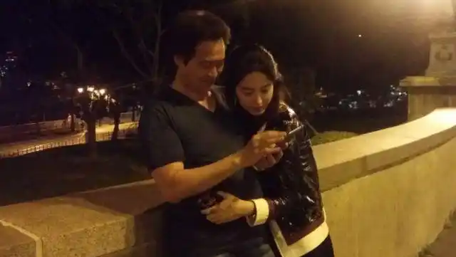 刘亦菲和陈金飞之间到底是什么关系两人是情侣吗真的在一起过了吗