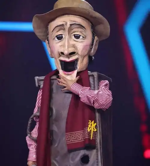 原来面具下的他们是这么表里不一的!