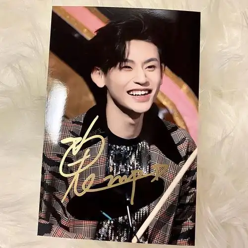 【经典收藏】王琳凯签名照 小鬼签名照保真非印刷 小鬼3【图片 价格