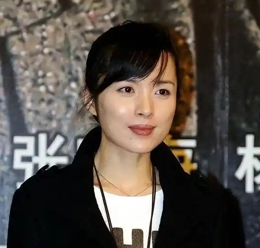 靳东:英雄难过美人关,与江珊在一起5年,最终迎娶了二婚的李佳_电视剧