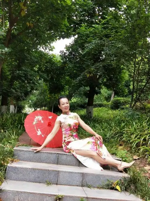 有一种情怀叫旗袍 - 美篇