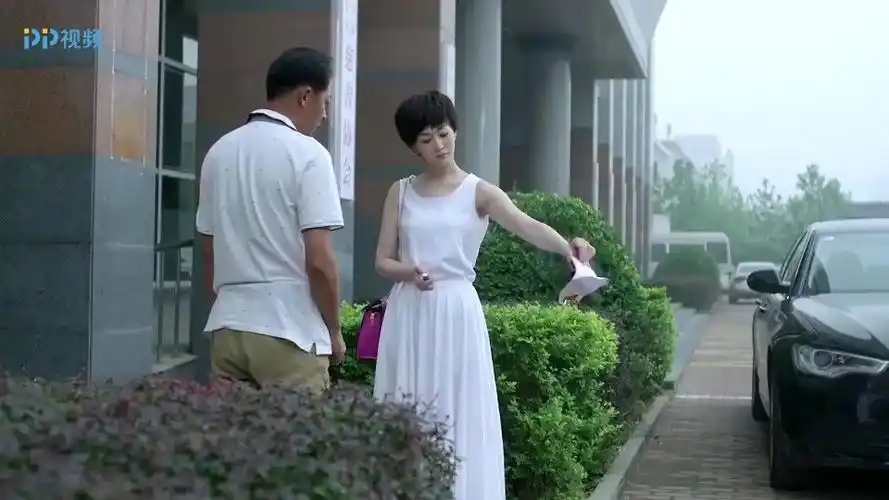 大丈夫顾晓珺民政局门口霸气表白欧阳剑老娘嫁给你我乐意