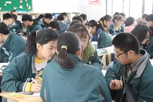 举办 "书香校园,活力课堂"校际联 写美篇     活动结束后几位学生也说