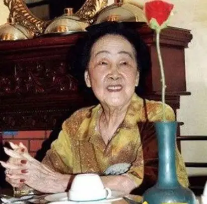 袁世凯孙女的财富人生:靠炒股起家 84岁还在打拼