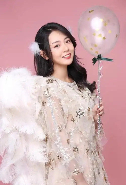 王子彤可爱写真