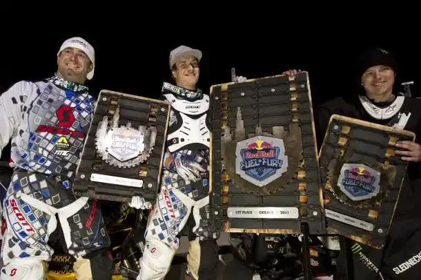 featured blog posts – november 2011 archive (25)