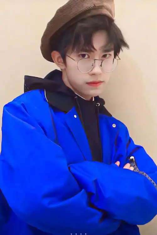 四字 易烊千玺 yyqx 四字弟弟