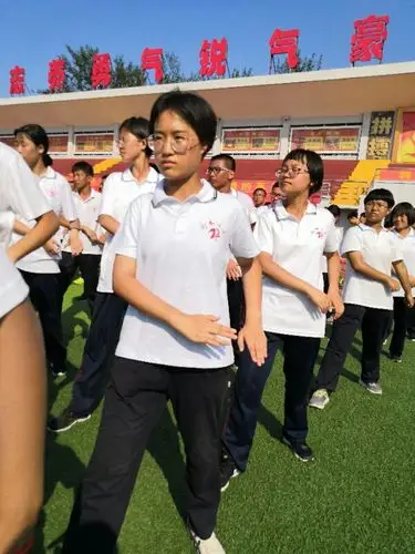 黄梦琳衡二军训记录册