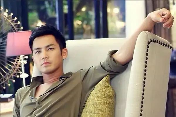 【好看的逆水寒推荐电视剧】钟汉良最经典的五部电视剧,《逆水寒》第