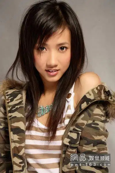 ゛蓝颜 03>°蹀血点绛唇