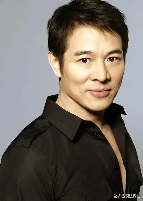 于荣光:我戴着墨镜,在天台看了李连杰3秒,就知道他不简单