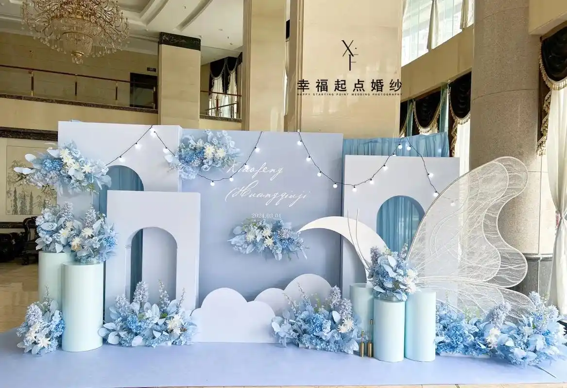 场景布置 #婚宴酒店 #婚庆现场 #小清新风格# 蓝色系婚 - 抖音