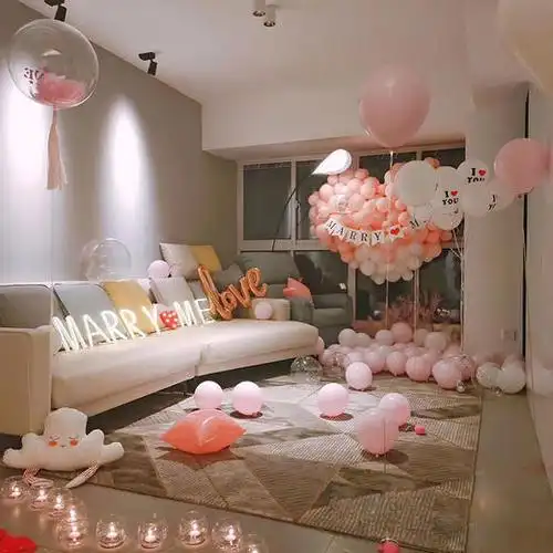 酒店会场布置-花瓣蜡烛生日派对会场酒店房间布置惊喜礼物求婚表白