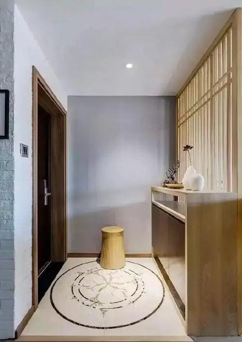 一进门就被玄关这道墙迷住了,隔断墙原来还能这么讲究,好看!