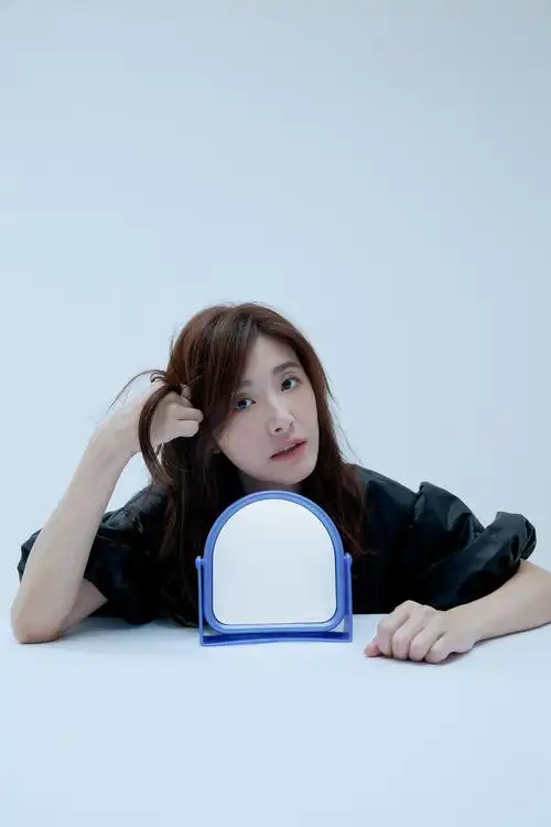 "90s首席怪潮玉女"苏慧伦万众催"声" 全新专辑《面面》2020.3.