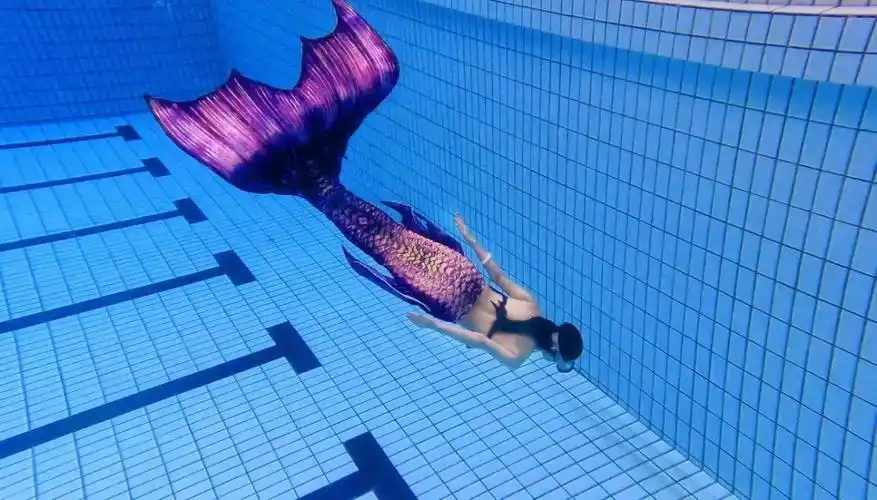 水下拍摄美人鱼0469