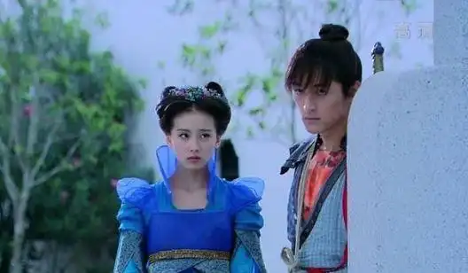 飞蓬说有夕瑶陪伴景天说有猪婆吵架龙阳我的都留给了景天