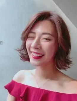 发尾外翻的omega(Ω)头不二之选韩式最新流行卷发 网红外翻刘海卷最美