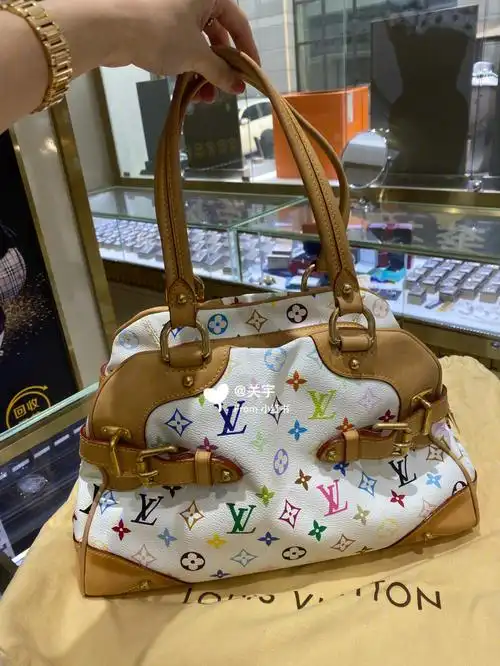 lv路易威登绝版白三彩