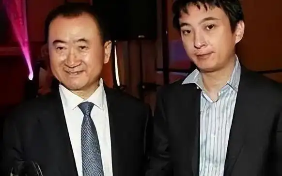 王思聪"失踪"1年背后,其实早有迹可循,猖狂多年终于遇到硬茬|吴迪|网