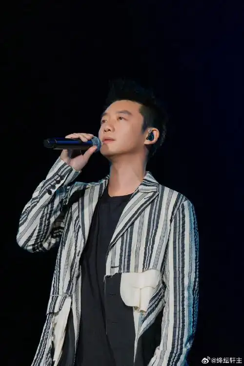 郑恺[超话]##郑恺##奔跑吧郑恺