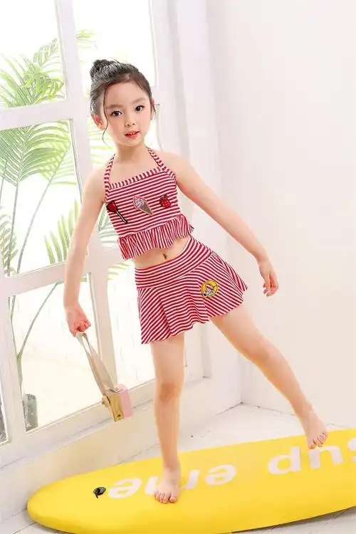 2022新款儿童泳衣时尚立体绣花可爱小女孩泳衣分体连体式泳装批发