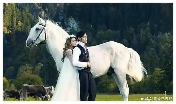 昆凌嫁大14岁周杰伦一家五口其乐融融幸福秘诀是什么