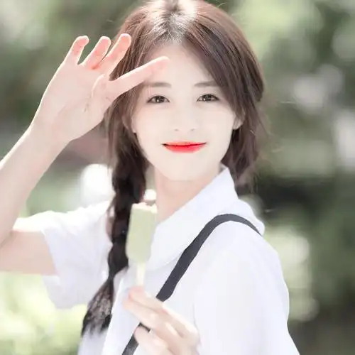 唯美女生头像可爱呆萌:可爱的学校,可爱的同学,可爱的同桌,还有可爱的