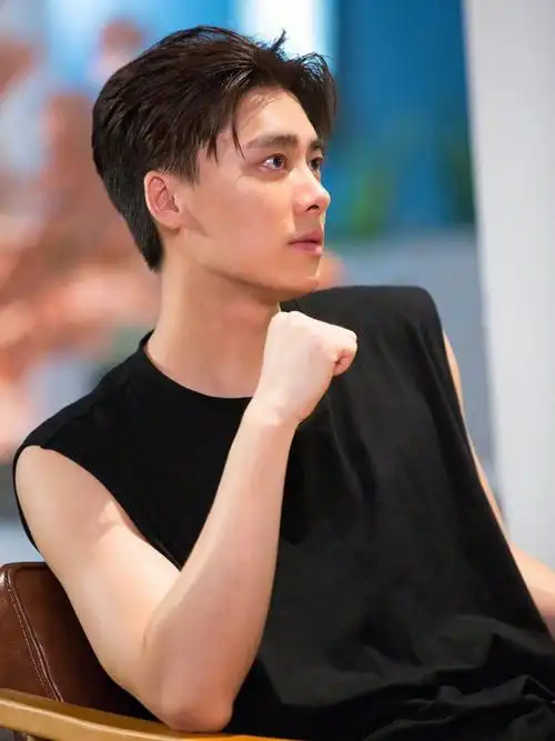 李易峰老婆爱了没